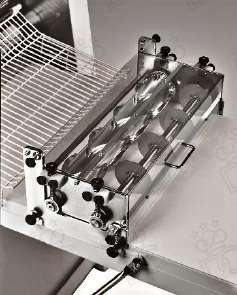 Croissant cutting device including 2-speed motor and switch for SF600/SP